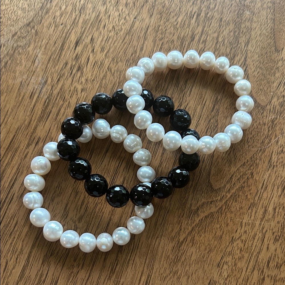 3/$36 3 Piece Set Black and Pearl Beaded Bracelets